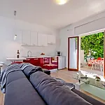 Apartmani&soba Mimi 3*