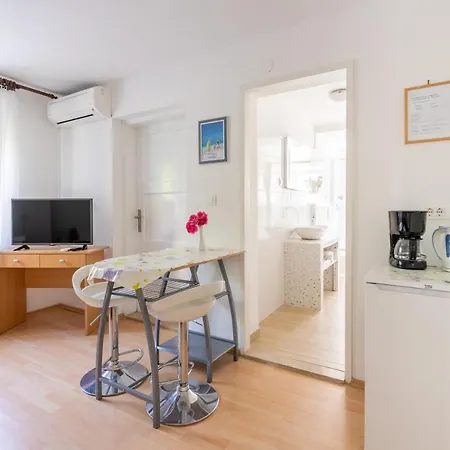 Pensjonat Apartmani&soba Mimi *