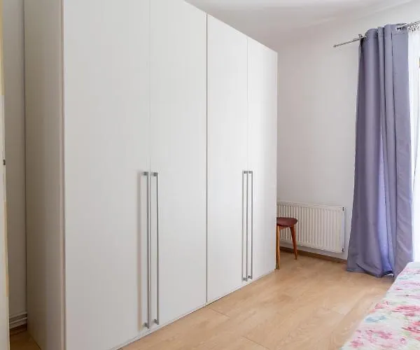 Πανσιόν Apartmani&soba Mimi Ρόβινι