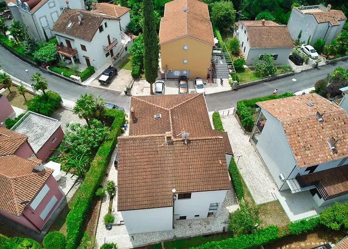Apartmani&soba Mimi 3* Ρόβινι