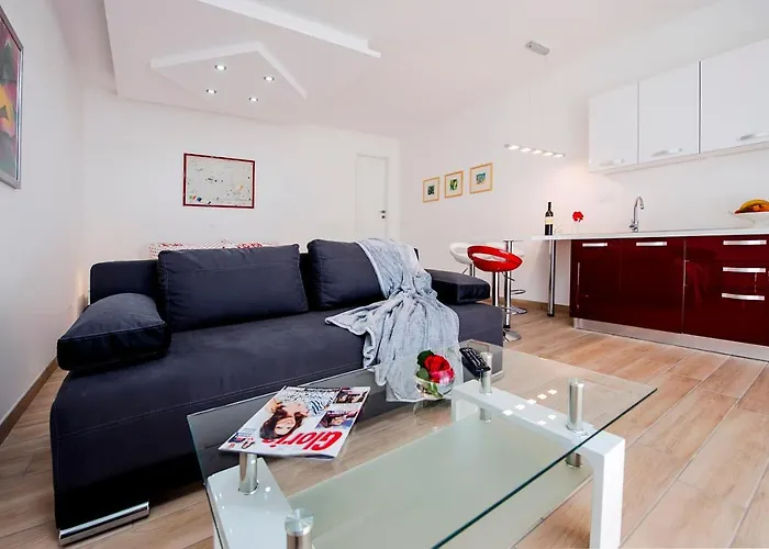 Apartmani&soba Mimi 3*