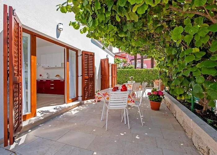 Πανσιόν Apartmani&soba Mimi Ρόβινι
