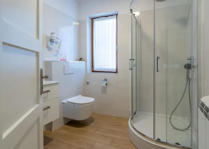 Apartmani&soba Mimi Affittacamere 3*