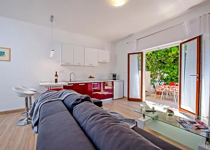 Apartmani&soba Mimi 3*