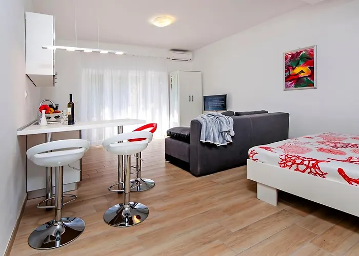 Apartmani&soba Mimi 3*