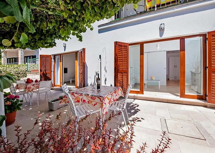 Apartmani&soba Mimi 3*